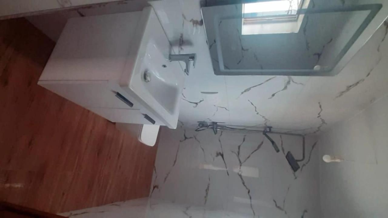 Laa Melossa Saranda Chambre photo